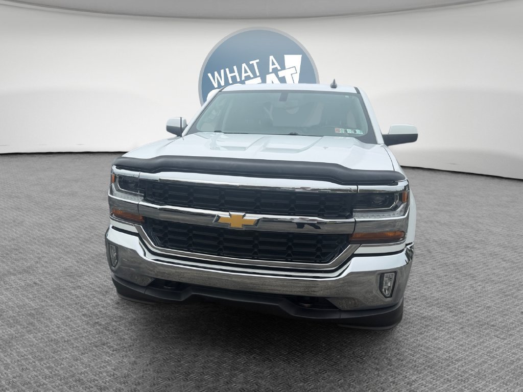Used 2018 Chevrolet Silverado 1500 LT w/ All Star Edition AWD/4WD image 9