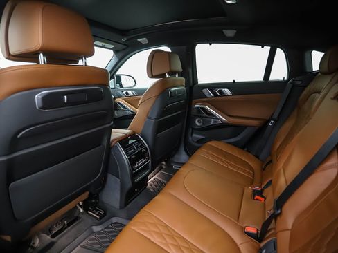 New 2026 BMW X6 M60i AWD/4WD image 21