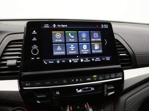 Used 2025 Honda Odyssey Sport-L image 22