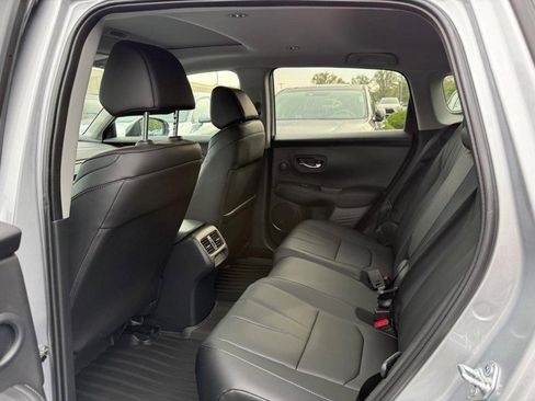 Certified 2025 Acura ADX AWD image 5