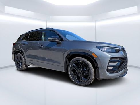 New 2026 Volkswagen Tiguan SE R-Line FWD image 1