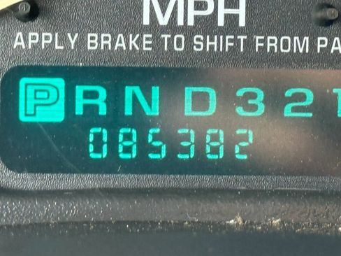 Used 2002 Chevrolet Silverado 1500 LS w/ Off-Road Chassis Pkg AWD/4WD image 19