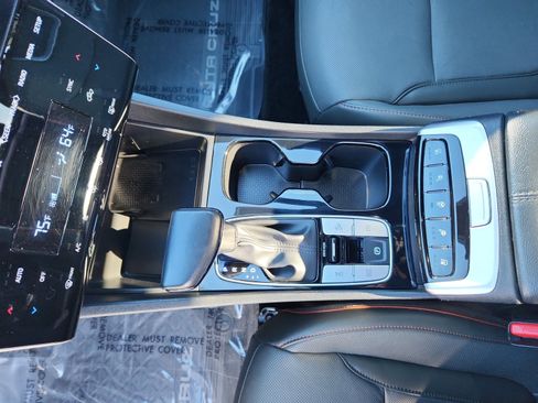 Used 2023 Hyundai Santa Cruz Limited image 15