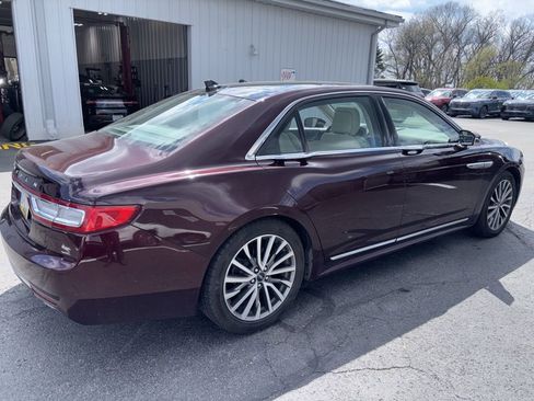 Used 2020 Lincoln Continental w/ Premium Package image 8