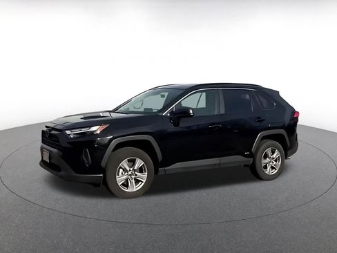 Used 2025 Toyota RAV4 LE image 10