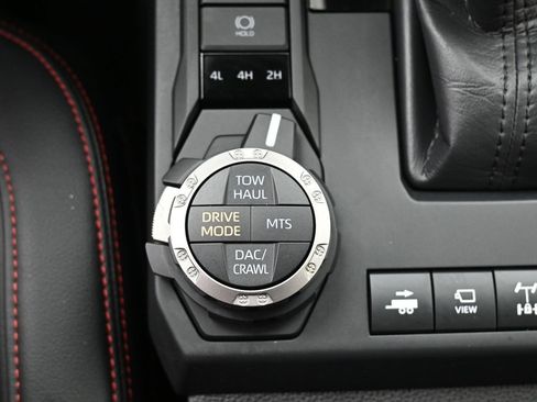 Certified 2025 Toyota Tacoma TRD Pro image 30