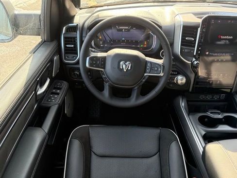 New 2026 RAM 1500 Laramie AWD/4WD image 37