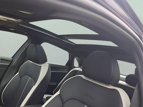 New 2026 Kia K5 GT-Line w/ GT-Line Premium Package AWD/4WD image 16