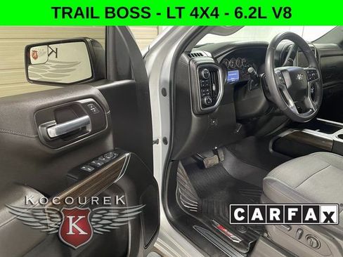 Used 2022 Chevrolet Silverado 1500 LT Trail Boss image 10