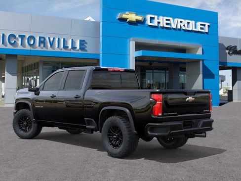 New 2026 Chevrolet Silverado 2500 ZR2 AWD/4WD image 3