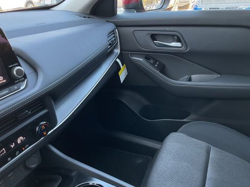 New 2026 Nissan Rogue SV image 34