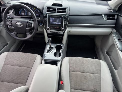 Used 2014 Toyota Camry LE image 22