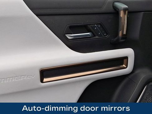 Used 2024 GMC Hummer EV 3X image 17