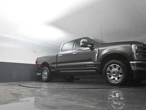 Certified 2025 Ford F250 Lariat w/ Lariat Ultimate Package AWD/4WD image 33