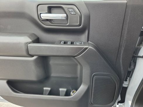 Used 2025 Chevrolet Silverado 1500 Custom w/ Turbomax Blackout Package AWD/4WD image 20