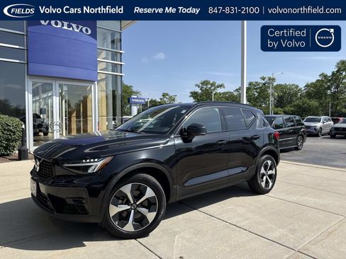 Certified 2023 Volvo XC40 B5 Plus w/ Climate Package AWD/4WD image 1