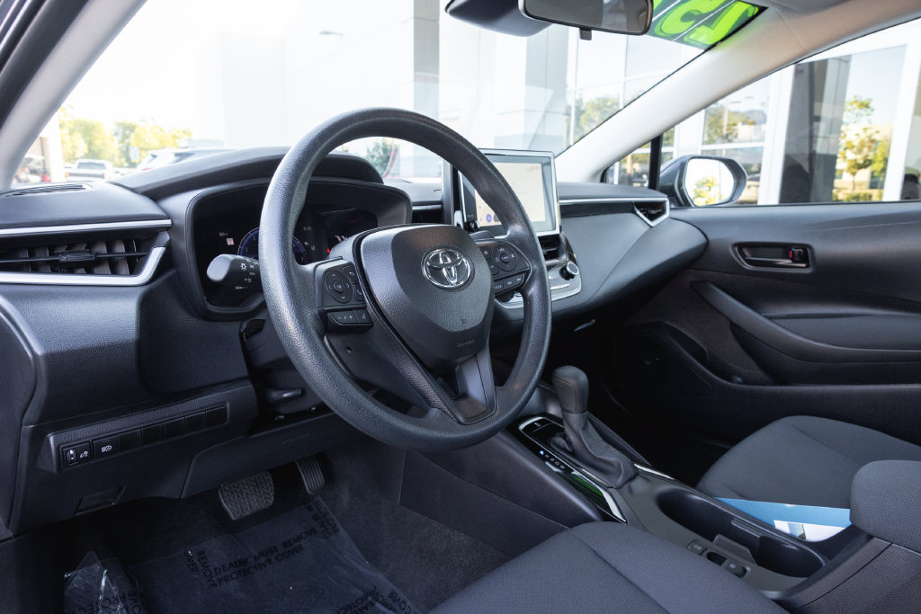 Certified 2026 Toyota Corolla LE FWD image 10