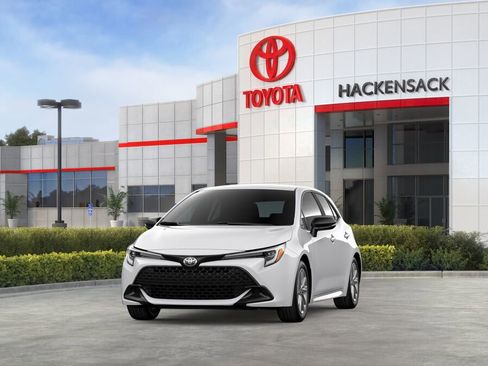 New 2026 Toyota Corolla SE image 18