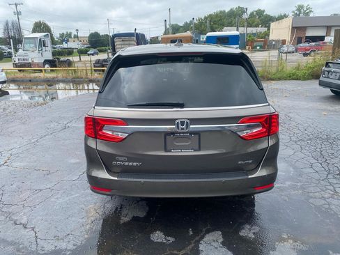 Used 2019 Honda Odyssey Elite image 8
