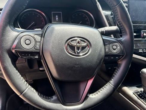 Used 2023 Toyota Camry SE FWD image 21