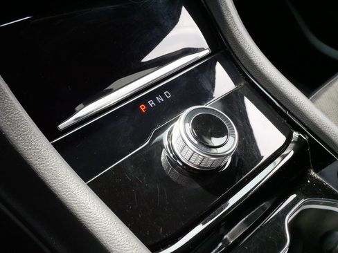 Used 2022 Jeep Grand Cherokee Altitude AWD/4WD image 24