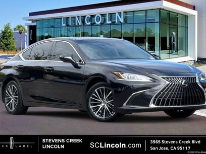 Used 2025 Lexus ES 300h w/ Premium Package
