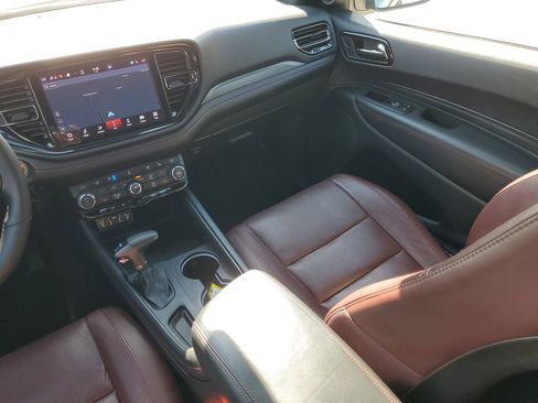Used 2024 Dodge Durango GT AWD/4WD image 16