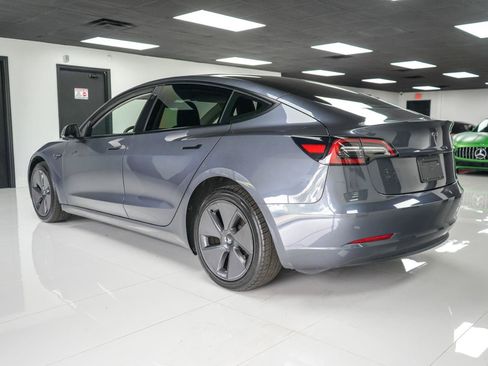 Used 2023 Tesla Model 3 Standard Range RWD image 3