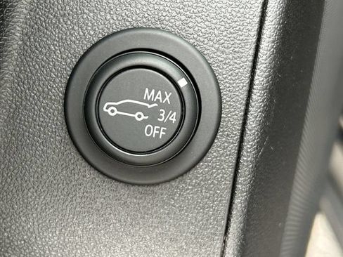 Used 2020 Chevrolet Equinox LT AWD/4WD image 5