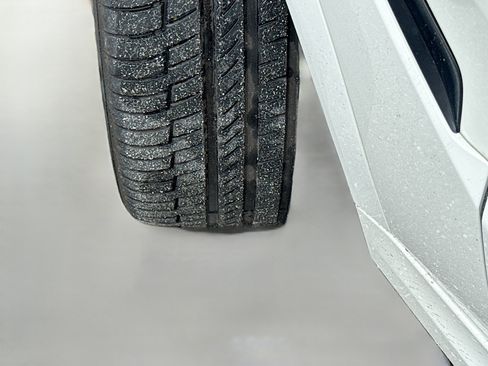 Used 2022 BMW X6 M50i w/ Parking Assistance Package AWD/4WD image 44