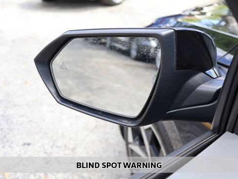 Used 2023 Hyundai Elantra SEL w/ Convenience Package FWD image 4