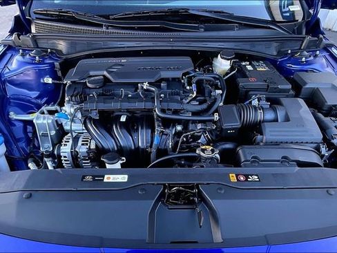 New 2026 Hyundai Elantra SE w/ Cargo Package FWD image 11