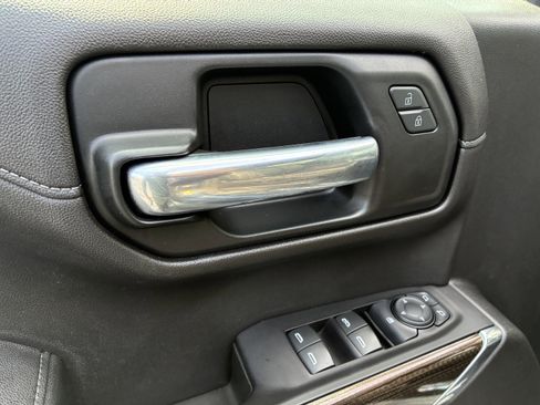 Used 2020 Chevrolet Silverado 1500 RST AWD/4WD image 25
