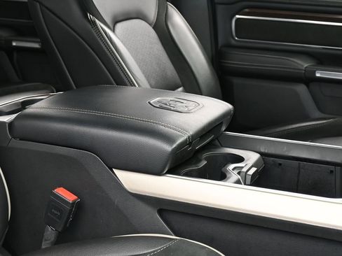 Used 2021 RAM 1500 Laramie image 47