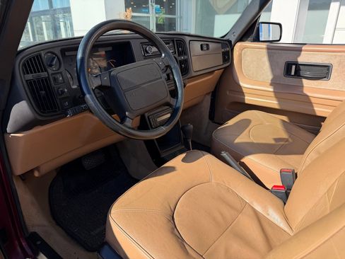 Used 1993 Saab 900 S FWD image 14