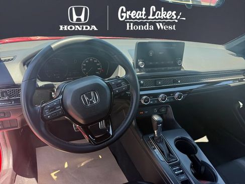 Used 2024 Honda Civic Sport image 10