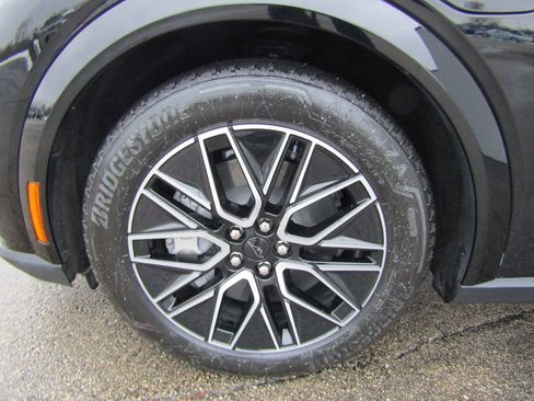 Used 2025 Ford Mustang Mach-E Premium image 10