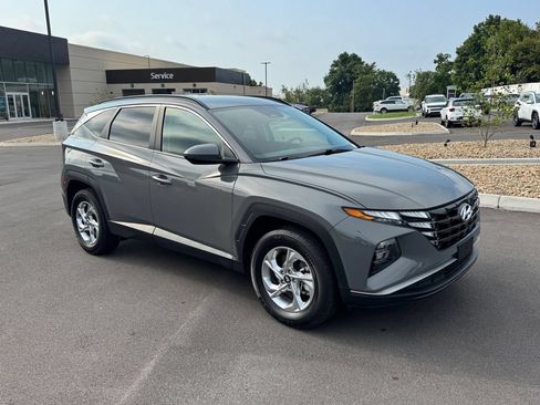 Used 2024 Hyundai Tucson SEL AWD/4WD image 2