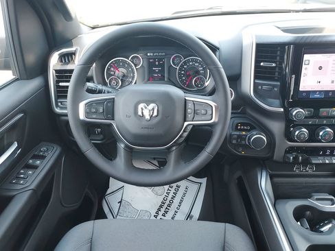 New 2026 RAM 1500 Big Horn AWD/4WD image 16