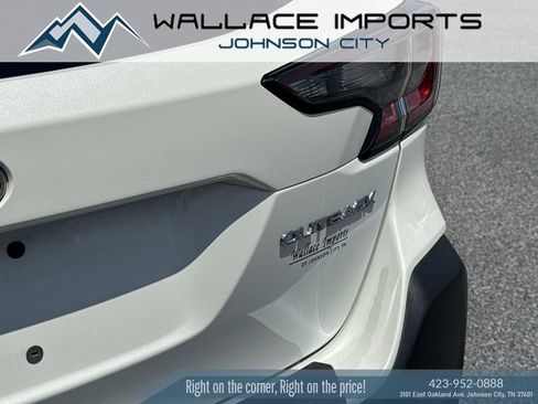 Used 2023 Subaru Outback Limited AWD/4WD image 11