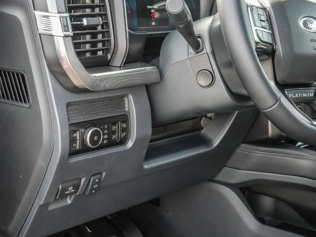 Used 2026 Ford F450 Platinum AWD/4WD image 38