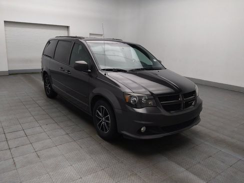 Used 2017 Dodge Grand Caravan GT FWD image 13