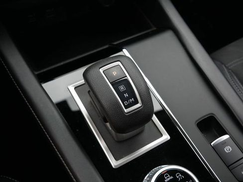 Used 2023 Mitsubishi Outlander ES FWD image 23