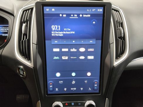 Used 2022 Ford Edge SEL w/ Convenience Package AWD/4WD image 25