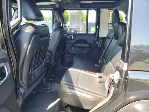 Used 2021 Jeep Wrangler Unlimited Rubicon w/ Uconnect 4C Nav & Sound Group AWD/4WD image 8