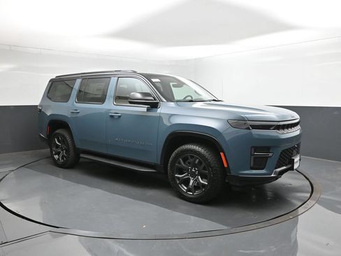 New 2026 Jeep Grand Wagoneer 4WD image 26