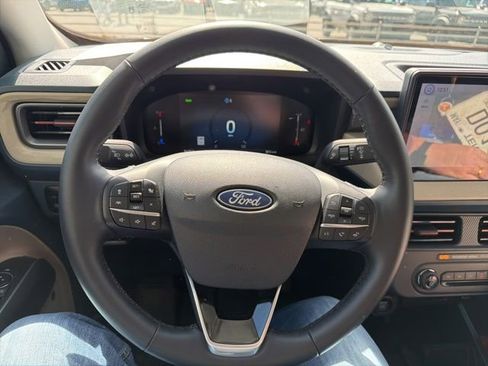 Used 2025 Ford Maverick Lariat w/ 4K Tow Package AWD/4WD image 18