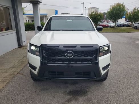 Certified 2026 Nissan Frontier SV w/ All-Weather Content Package AWD/4WD image 13