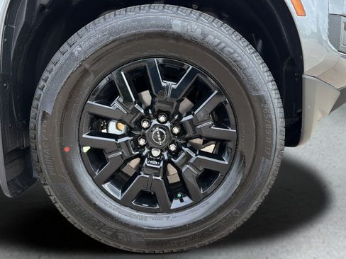 New 2026 Nissan Frontier SV w/ Tow Package AWD/4WD image 12