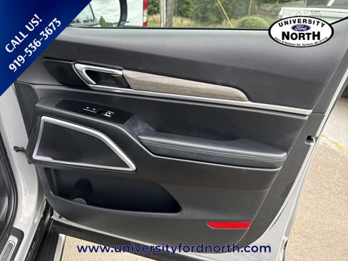 Used 2022 Kia Telluride SX w/ SX Prestige Package AWD/4WD image 39